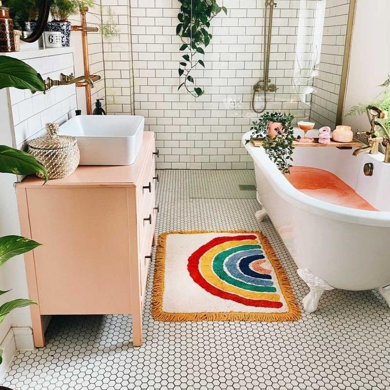 Peachy Parrot Organic Bath Mat - Cali Rainbow