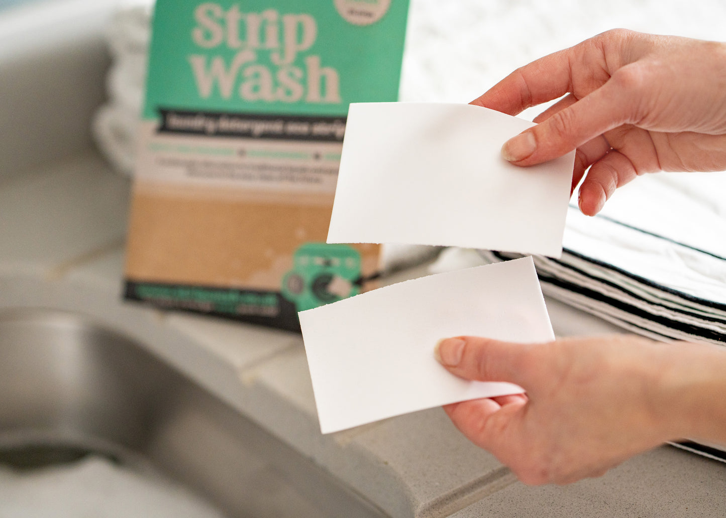 Strip Wash Plastic Free Laundry Detergent Eco Strips - 24 Strips COTTON FRESH